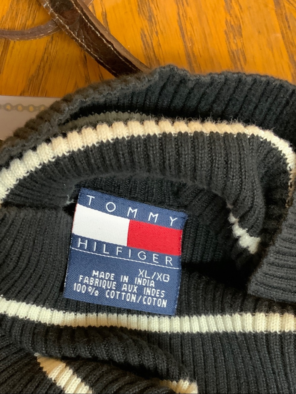 Turtle neck - Picture 2 of 5